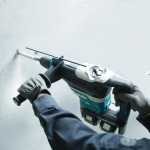 Makita DHR400ZKU Akkukombihammer, SDS-MAX, 2x18V, 8,0J, Sologerät inkl. Bluetooth-Modul WUT01