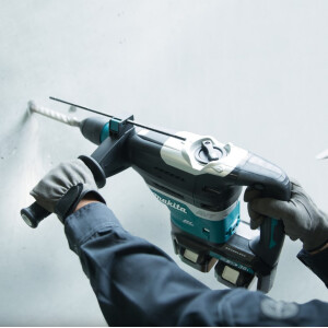 Makita DHR400ZKUN Akkukombihammer, SDS-MAX, 2x18V, 8,0J, BL-Motor, Sologerät im Koffer
